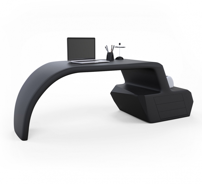 Gush Desk in Adamantx® by Alessandro Gorla Designer